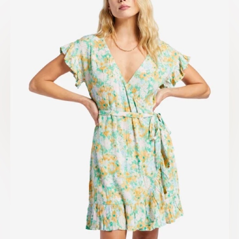 Billabong wrap and roll dress